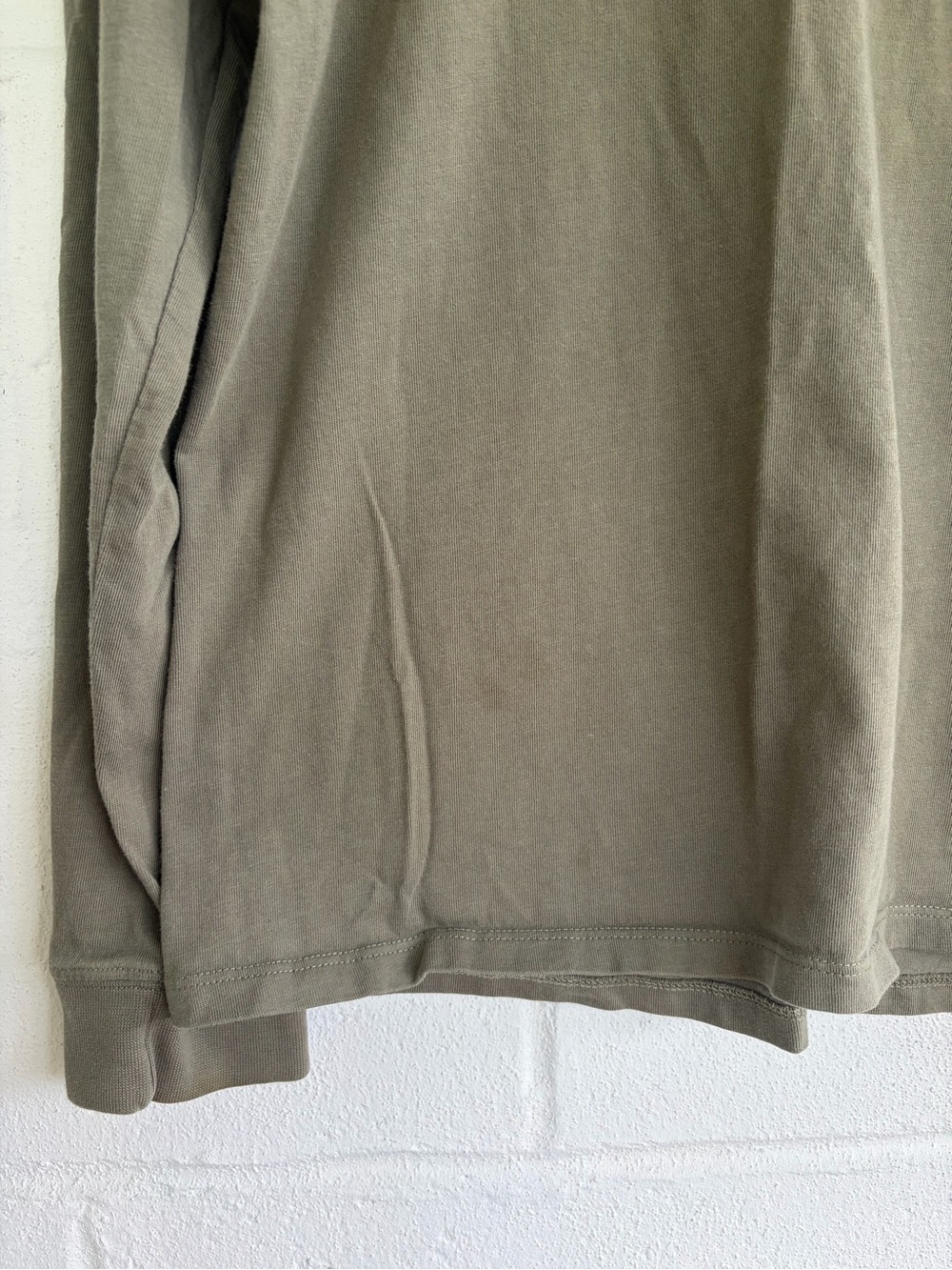 Life Is Good - Winter Wolf Long Sleeve Crusher Tee - Picture 5 of 6